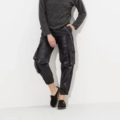 Birkenstock Women's Buckley Suede - Black- Medium/Narrow 13 Birkenstock Women's Buckley Suede - Black- Medium/Narrow -Women Shoes Shop 1017826 f look f 1