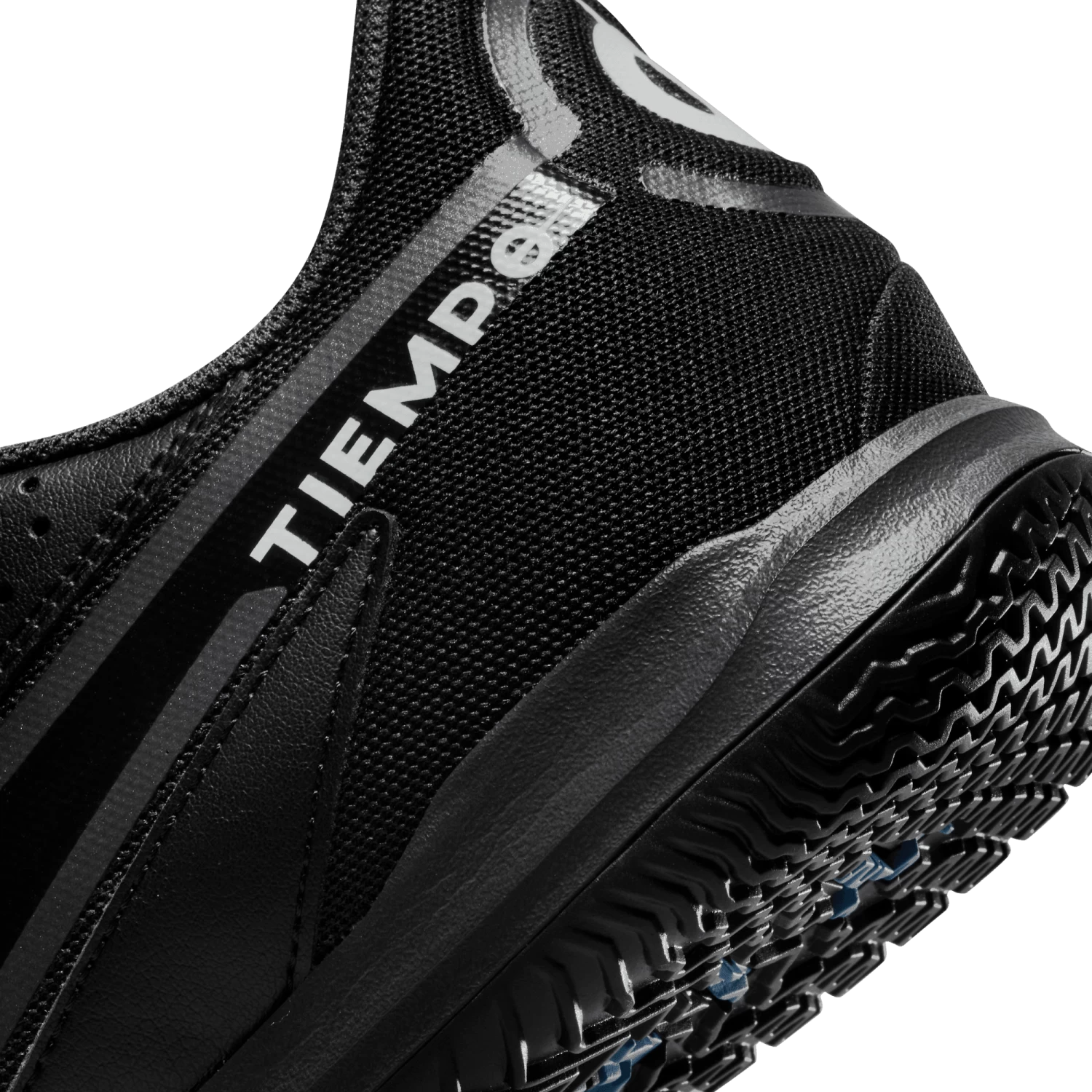 Nike Unisex Tiempo Legend 9 Academy IC Soccer Shoe - Black/Dark Smoke - Regular (D) 6 Nike Unisex Tiempo Legend 9 Academy IC Soccer Shoe - Black/Dark Smoke - Regular (D) - Image 4