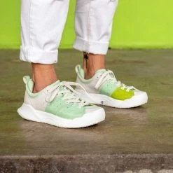 Women's X-SCAPE NBK Low Sneaker - Blanc/Mint - Regular (B) -Women Shoes Shop womens x scape nbk low blanc mint ls 4 800x 37d8e0d7 c676 4d7e a7de 47cbb04b1355